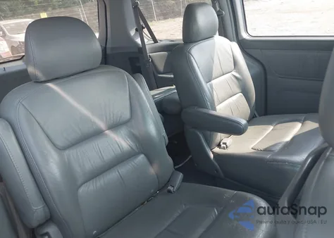 2004 Honda Odyssey Exl from USA, damaged, VIN 5FNRL18944B047627